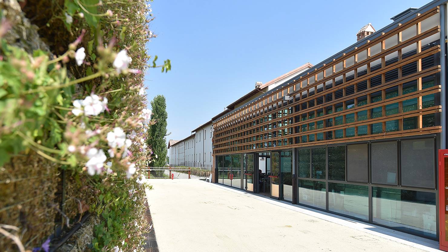 acciaio-zincato-serramenti-cascina-trivulzia-seccosistemi-2_project_big